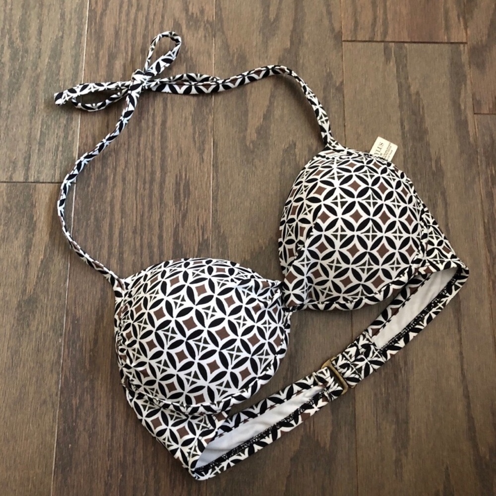 Stylus Tie Halter Neck Printed Bikini Top